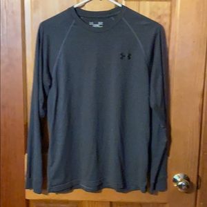 Mens Under Armour heat gear long sleeve shirt